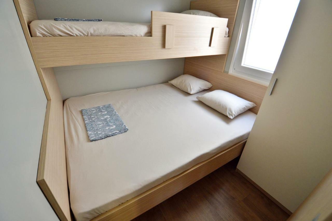 Mobile Home Cvita Betina (Sibenik-Knin) Exterior foto