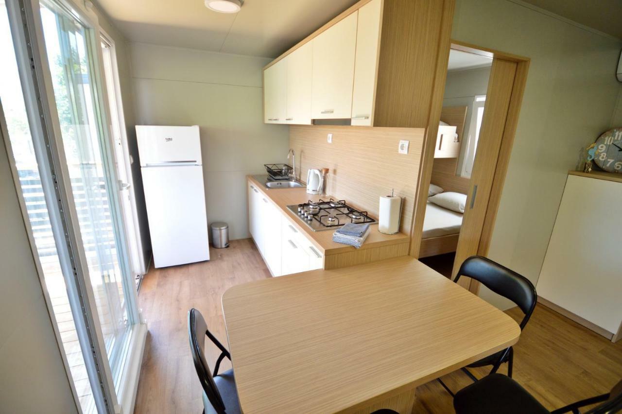 Mobile Home Cvita Betina (Sibenik-Knin) Exterior foto