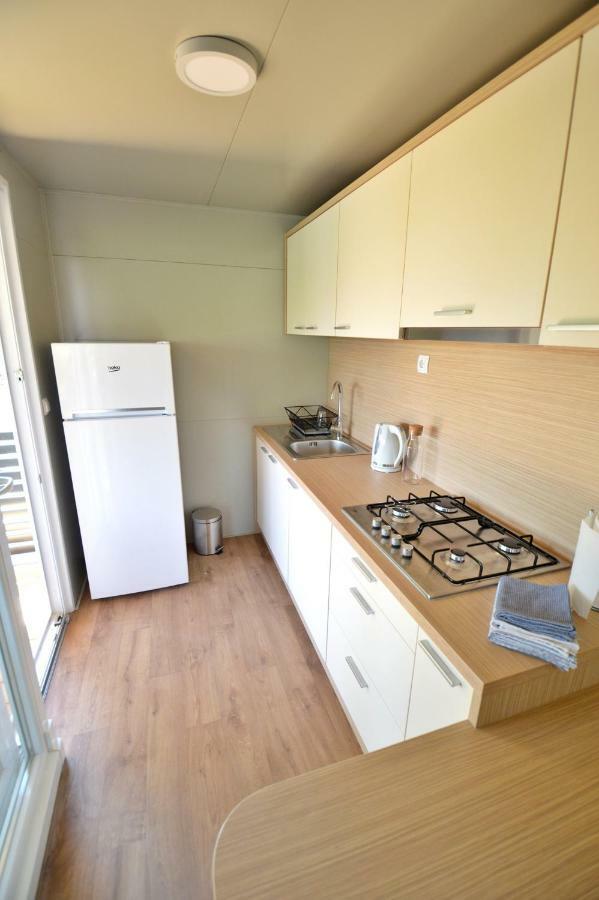 Mobile Home Cvita Betina (Sibenik-Knin) Exterior foto